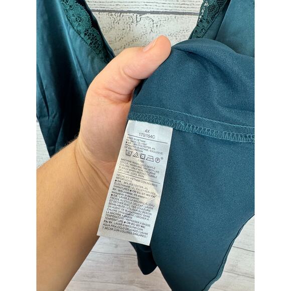 Old Navy Plus Size Teal Lace Trim Satin Matching Pajama Set Size 4X - Picture 12 of 13